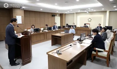 수원특례시의회 기획경제위원회, 청렴 및 시민 권익 조례안 심사