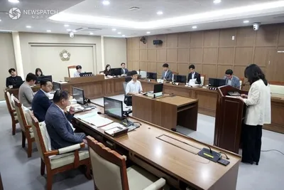 수원특례시의회 환경안전위원회, 안건 심사