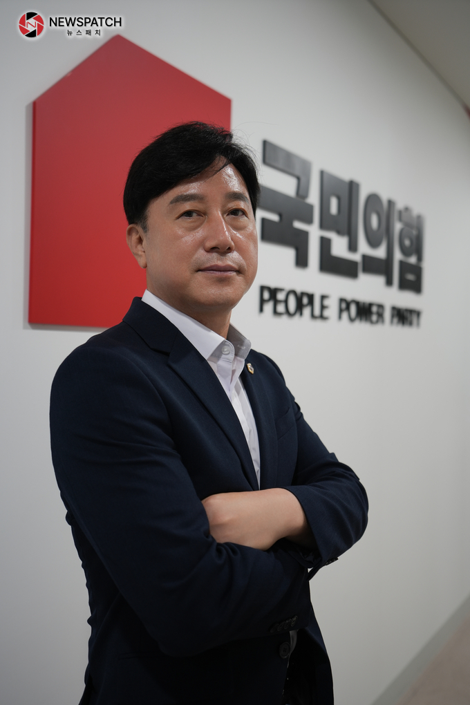 김영기 경기도의원  교육행정위원  [사진=신재철 기자]