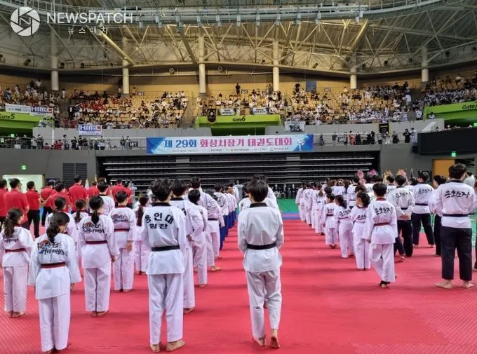 화성시장기 태권도대회, 4천5백여명 참가 화성시장기 태권도대회, 4천5백여명 참가