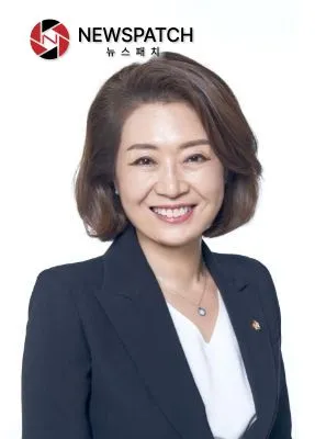 양이원영 국회의원(산업통상자원중소벤처기업위원회) 양이원영 국회의원(산업통상자원중소벤처기업위원회)